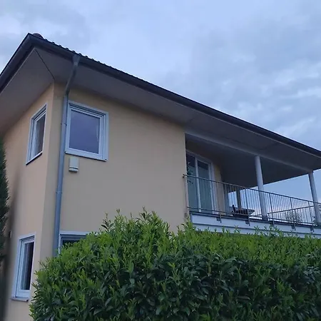 Zimmer Zw. Lueneburg Und Hamburg Borstel  Exterior photo